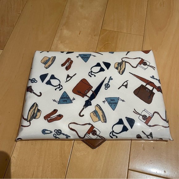 NWT Kate Spade pouch with matching eye mask - Picture 7 of 8